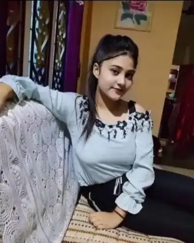 Call Girls Service in Hole Narsipur
